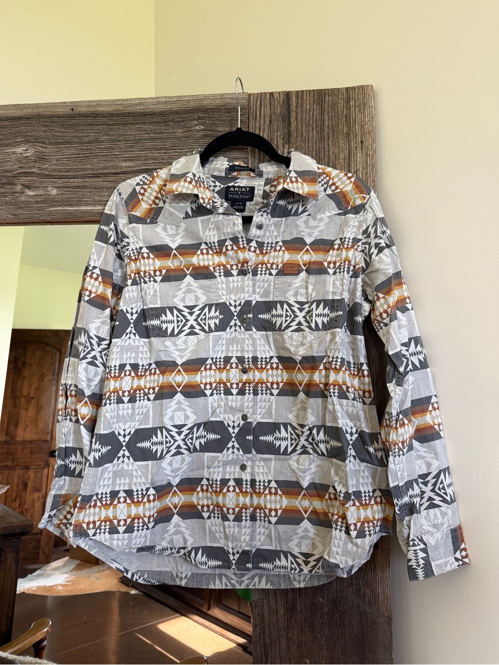 Ariat x Pendleton Women’s Geometric Print Long Sleeve Shirt
